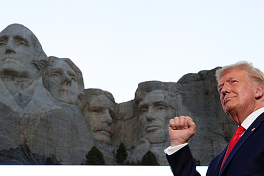 Трамп пообещал создать парк со скульптурами национальных героев