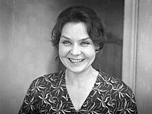 «Здесь птицы не поют, деревья не растут»: вспомним самые яркие фильмы покойной Нины Ургант