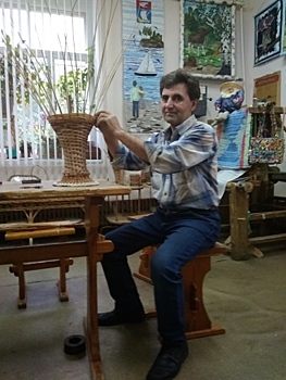 Нижегородский умелец создал плетеную Эйфелеву башню