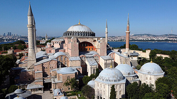 Почему Турция меняет статус Святой Софии