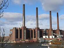 Volkswagen снова сокращает зарплаты и отменяет премии