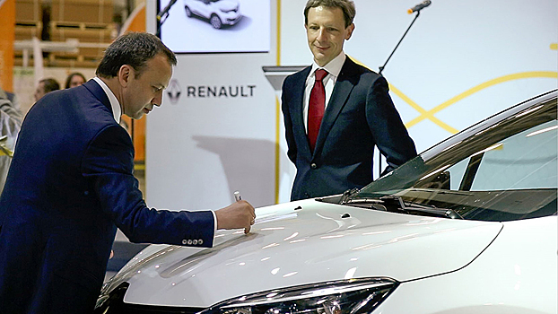 Nissan буквально встал на колени перед Renault ради спасения