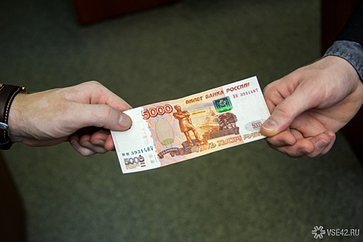 Россияне оценили годовую инфляцию в 14%