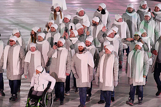 Глава МПК: российским паралимпийцам тяжело из-за запрета гимна и флага