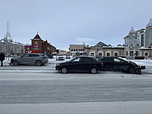 В Салехарде произошло тройное ДТП