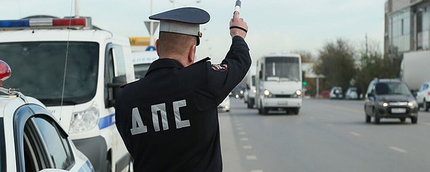 МВД России занялось эвакуацией оставленных у границы с Грузией автомобилей