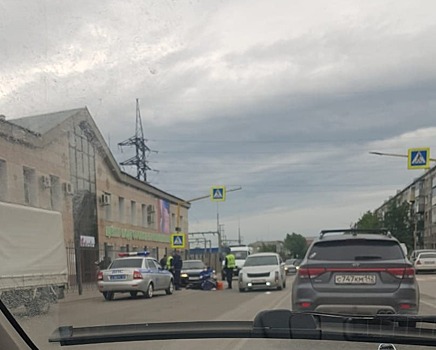 Иномарка сбила пешехода на "зебре" в кузбасском городе