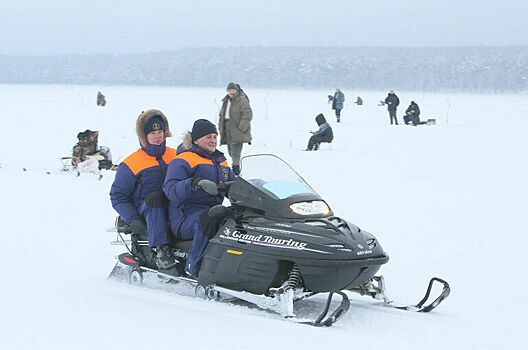 На Алтае спасли 34 человека на заснеженной трассе