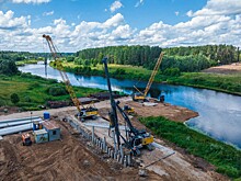 На платной трассе М-11 «Нева» продолжается реконструкция: началось строительство мостов