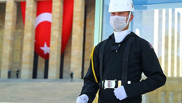 Коронавирусом в Турции заразились 230 тысяч человек