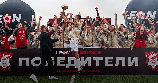 «35 тысяч рублей без жилья – максимум у знакомых во Второй лиге. Продавец «Пятерочки» получает больше, для Москвы смешно! Игроки неплохие, условия – ужас». Хавбек «Санкт-Паули III» о зарплатах