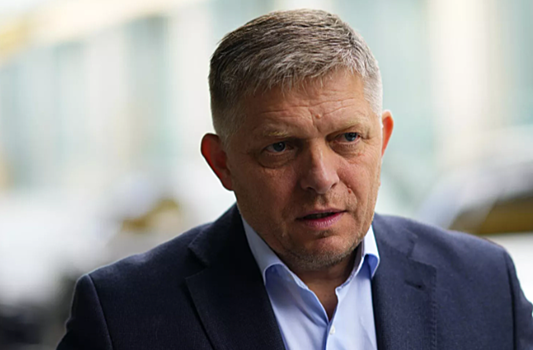 Фицо: после покушения трудно сидеть за рулем, но работать могу полноценно