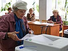 Провал пенсионной реформы: Власть снова вымогает деньги, обещая снизить пенсионный возраст