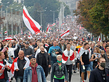 К резиденции Лукашенко приехали БТРы