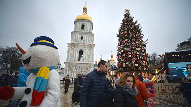 Киевские власти заявили об отмене празднования Нового года в городе