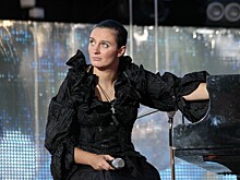 «Надеюсь, это не смертельно, и я выкарабкаюсь»: Елена Ваенга снова отменила концерты из-за болезни