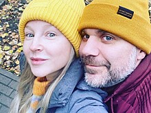 Актриса Ольга Медынич опубликовала милый снимок со знаменитым мужем и сыном