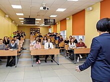 Рособрнадзор получил десятки жалоб на отказ в зачислении в десятые классы