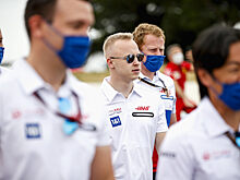 «У меня всё хорошо с самоиронией». Никита Мазепин – о шутках в соцсетях