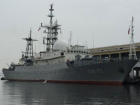 Российский корабль-шпион замечен рядом с американской базой подлодок - СМИ