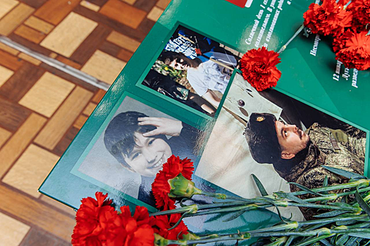 Руслан Заголовацкий: В Куровской гимназии Орехово-Зуевского городского округа открыли Парту Героя в честь кавалера ордена Мужества Кирилла Иванова