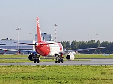 Самолет Red Wings экстренно сел в Екатеринбурге из-за технической неисправности