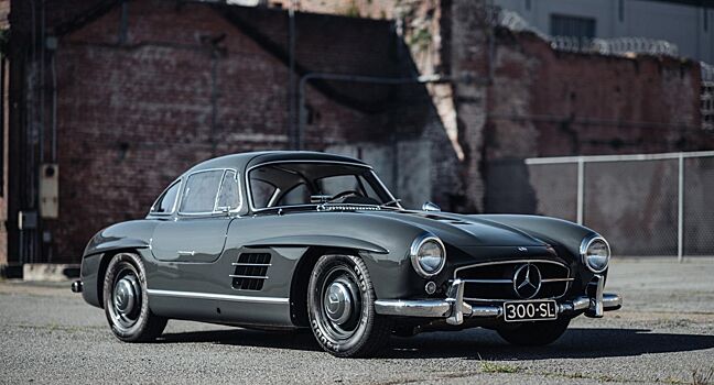 Представлен модернизированный Mercedes 300SL на платформе AMG GT