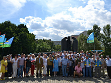 В парке на Зелёном проспекте прошёл митинг в честь дня ВДВ