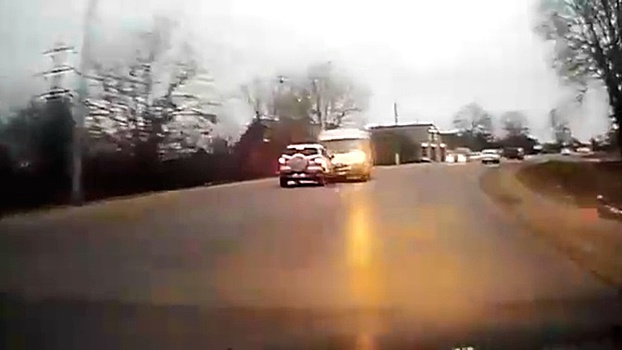 Лобовое столкновение: авария с 10 пострадавшими в Туле попала на видео