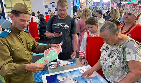 Гостей стенда Волгоградской области на ВДНХ пригласили в Волго-Ахтубинскую пойму