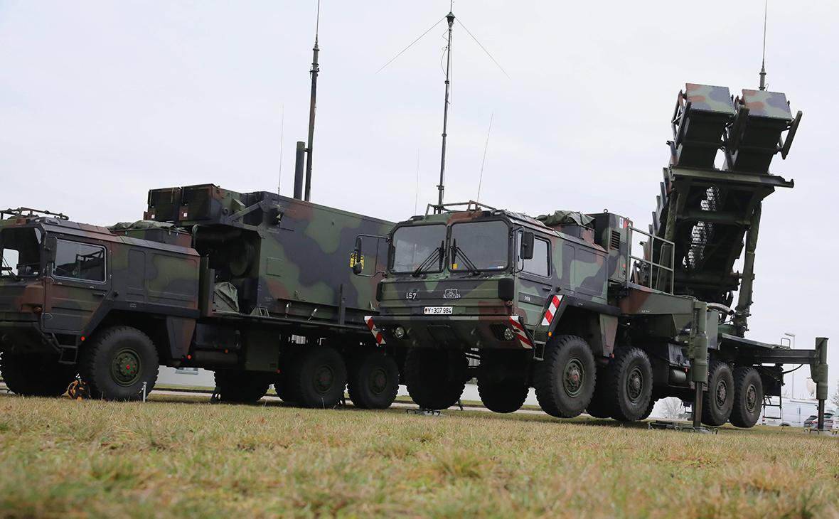 ВС России за сутки уничтожили две пусковые установки американских ЗРК Patriot