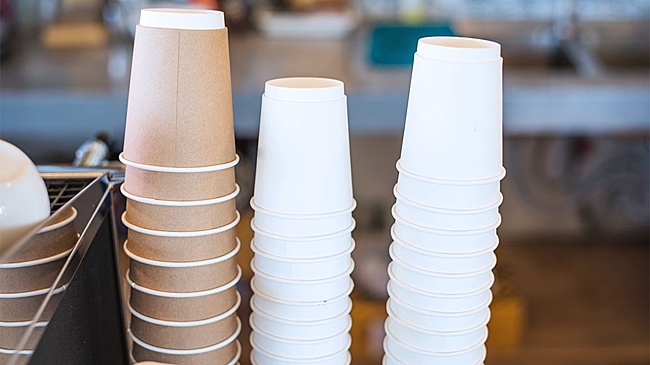 В Южной Корее запретят бесплатную раздачу одноразовых пластиковых стаканов в общепите