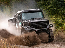 КАМАЗ лидирует, у МАЗа взорвалось колесо. Итоги 2-го этапа ралли «Холмы России»