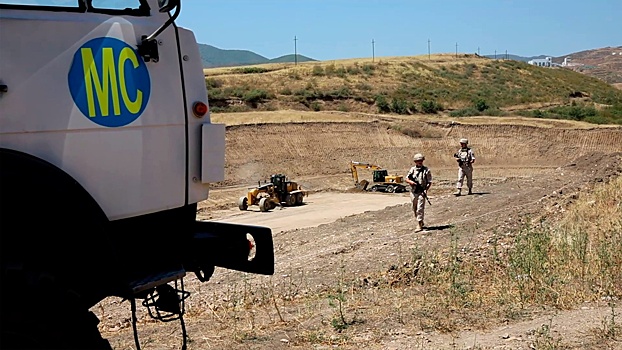 Российские миротворцы обеспечивают безопасность возведения водохранилища в Карабахе
