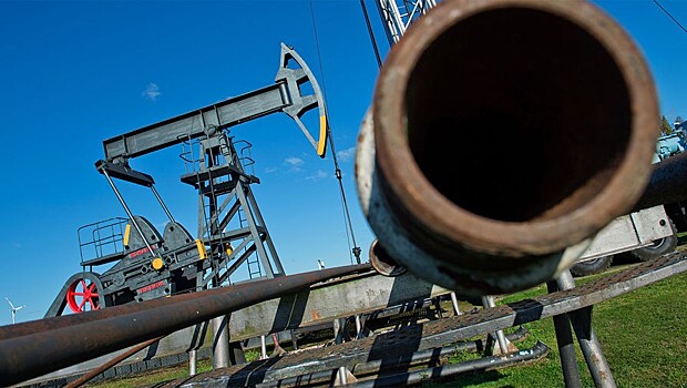 Казахстан увеличил экспорт нефти в обход России
