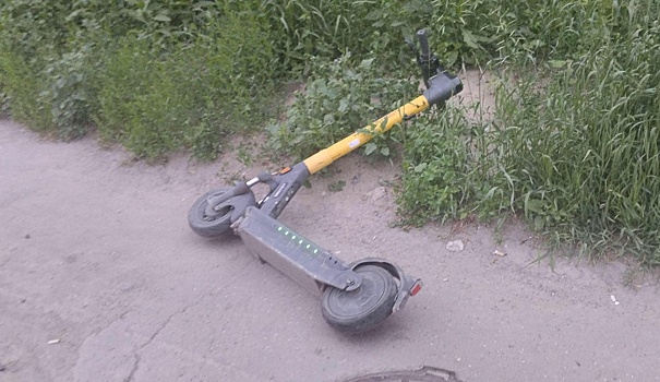 Пенсионерке в Новосибирске грозит ампутация ноги после наезда электросамоката