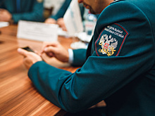 ФНС ликвидирует бизнес лишенных гражданства РФ комиков Комиссаренко и Романова