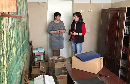 По поручению Валерия Лидина школьников из ДНР обеспечили канцелярскими товарами