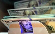 Курс рубля заметно укрепился к доллару и юаню