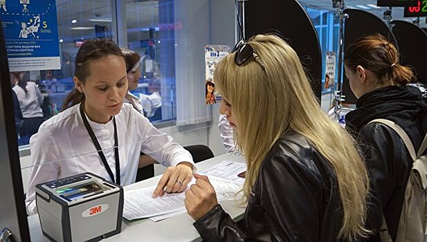 Как будут работать визовые центры на майские праздники