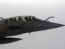 Евродепутата озадачило историческое соглашение Франции и Украины