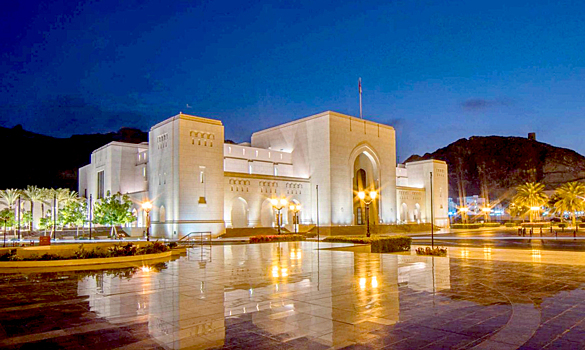 Эрмитаж возвращается за границу