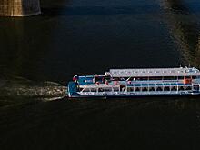 Теплоход со 158 пассажирами попал в шторм в Барнауле