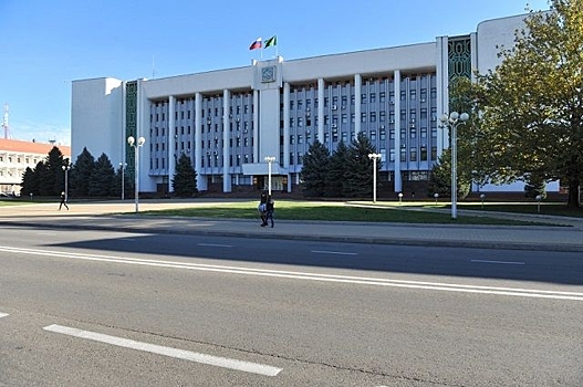Адыгея получит дополнительные 67 млн рублей из федерального бюджета для поддержки медиков