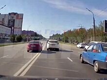 Молодой водитель в Ижевске решил совершить обгон, выехав на встречку