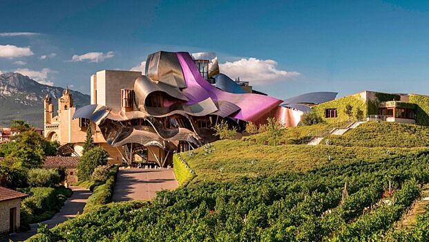 Как выглядит самый необычный пятизвездочный отель Испании