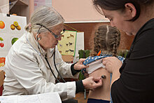 Как комарик укусил: вакцинация в детсадах Абхазии