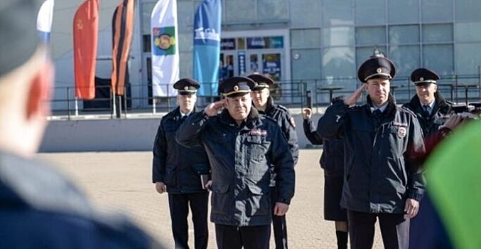 В Пушкине поздравили полицейских с профессиональным праздником