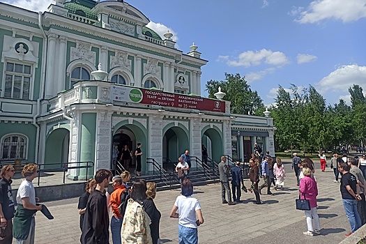 Билеты на спектакли театра имени Вахтангова омичи раскупили за три часа