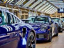 Продажи Porsche продолжают падать